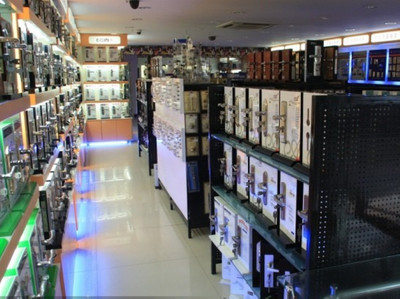 關于我們 一家領先的商品批發貿易公司